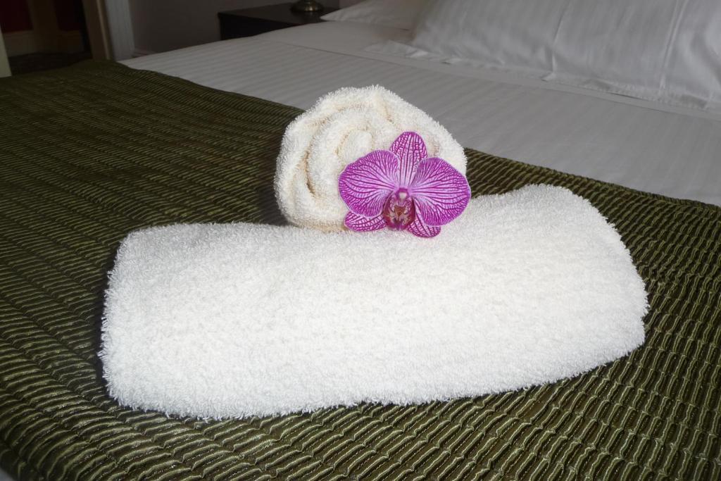 Killarney House Western Road Hotel Cork Room photo